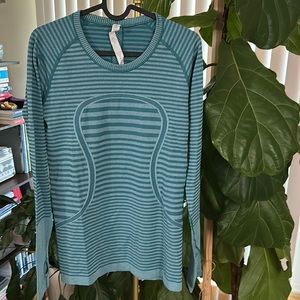 NWT Lululemon Swiftly LS Crew Lucy Stripe Top